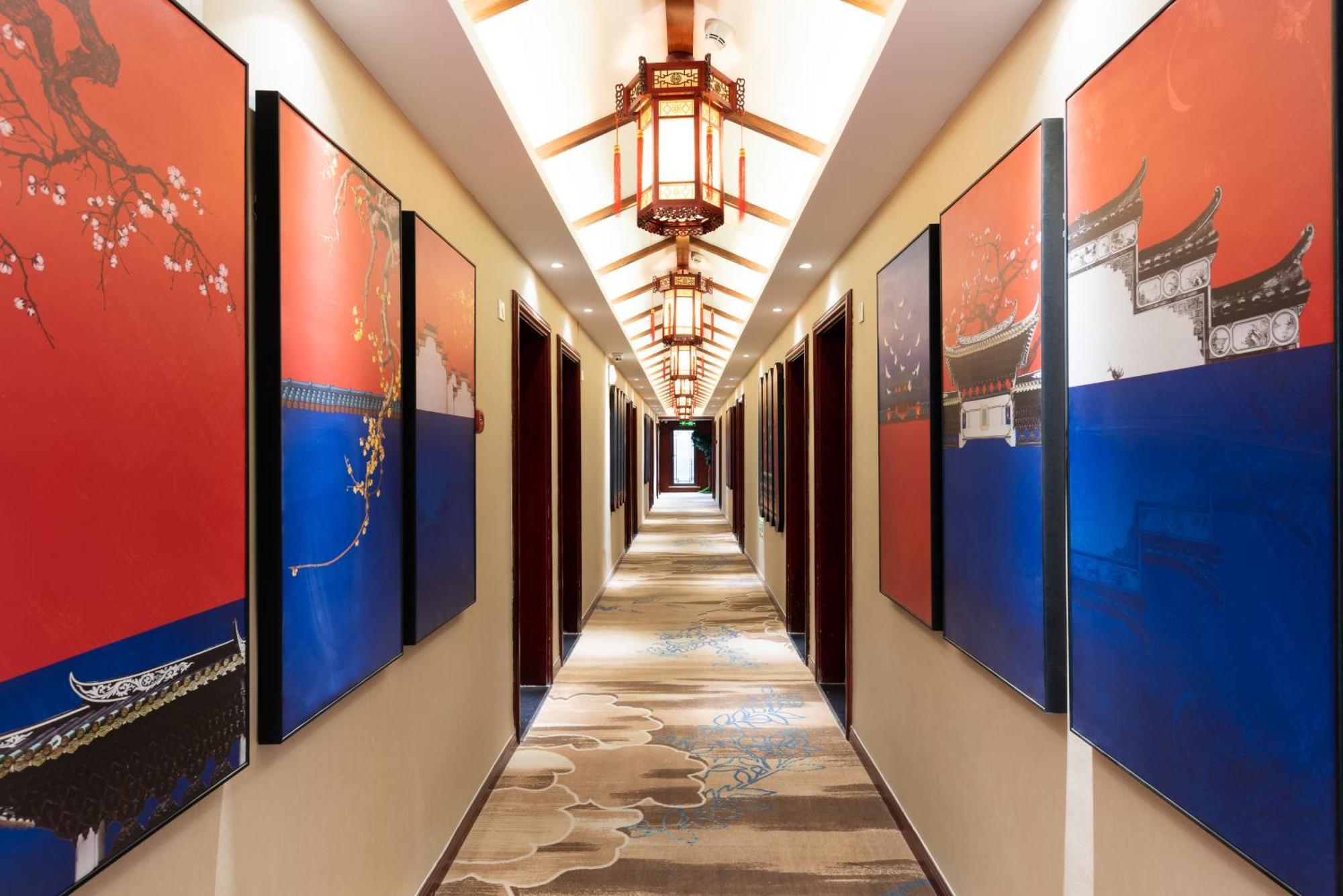 Hotel Chinese Culture Boutique Hotel-tangfu,traditional Chinese Theme,heart Of Beijing,near Forbidden City,tiananmen Square,hutongs,metro Access,free Coffee,tea,laundry 3*