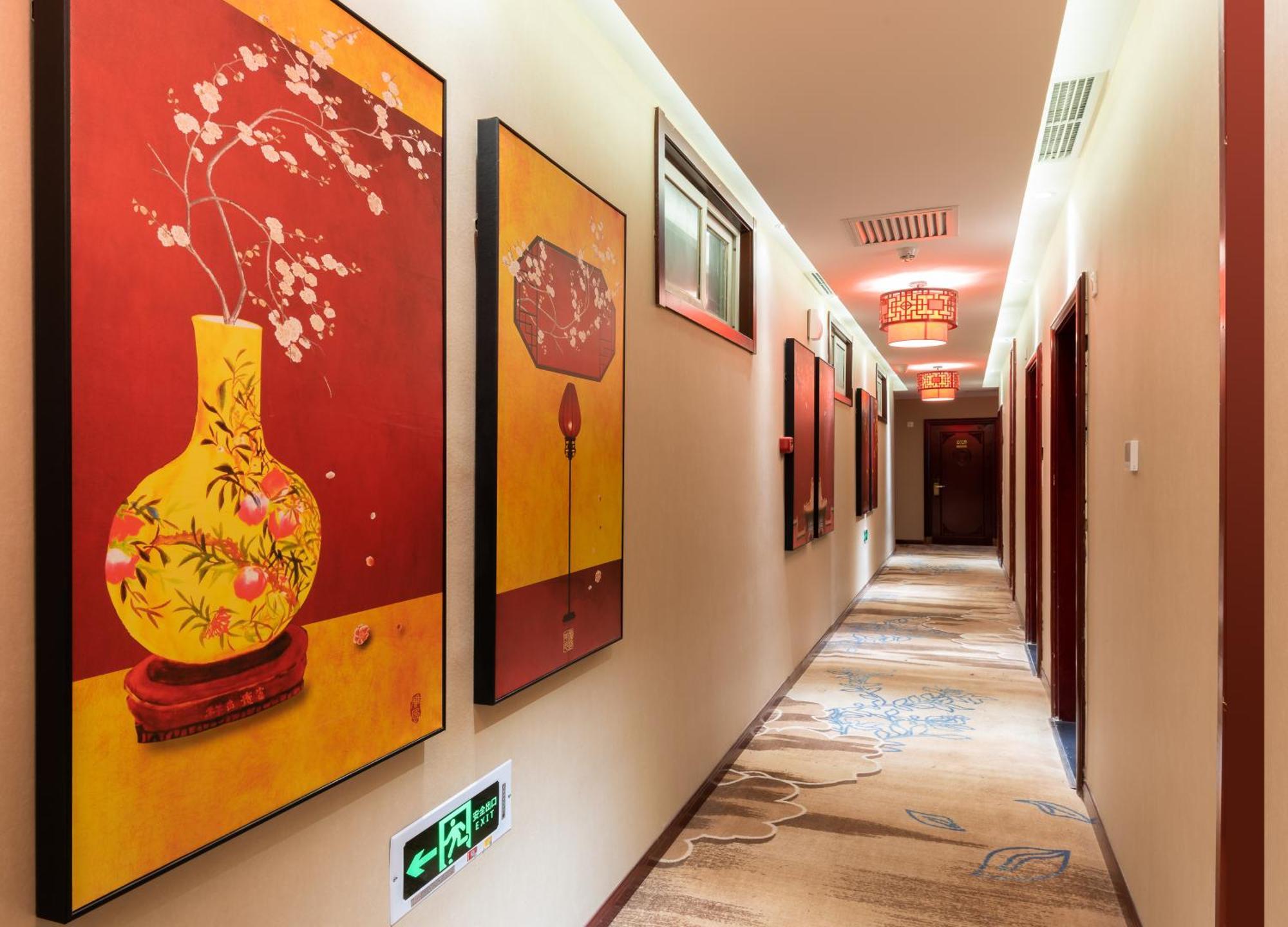 Chinese Culture Boutique Hotel-tangfu,traditional Chinese Theme,heart Of Beijing,near Forbidden City,tiananmen Square,hutongs,metro Access,free Coffee,tea,laundry Hotel Pequim