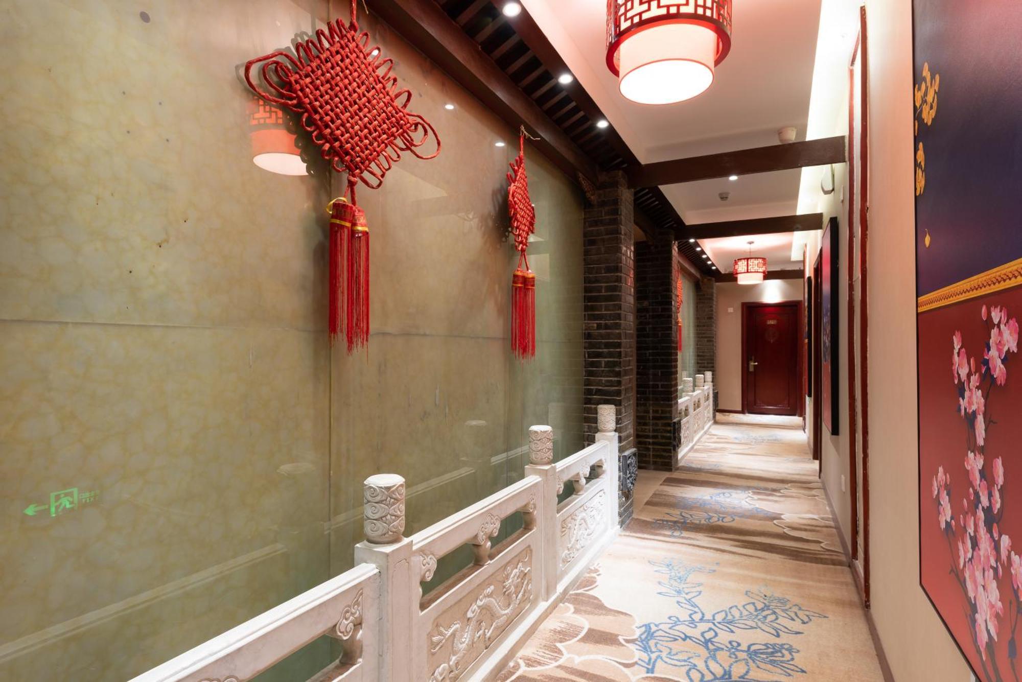 Chinese Culture Boutique Hotel-tangfu,traditional Chinese Theme,heart Of Beijing,near Forbidden City,tiananmen Square,hutongs,metro Access,free Coffee,tea,laundry Hotel 3*