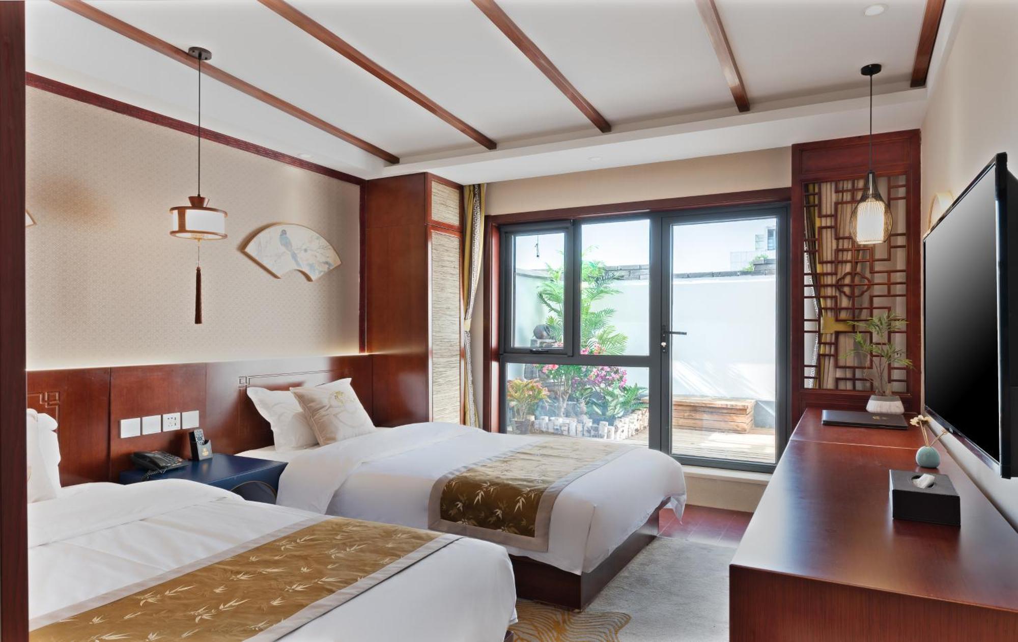 Chinese Culture Boutique Hotel-tangfu,traditional Chinese Theme,heart Of Beijing,near Forbidden City,tiananmen Square,hutongs,metro Access,free Coffee,tea,laundry Hotel
